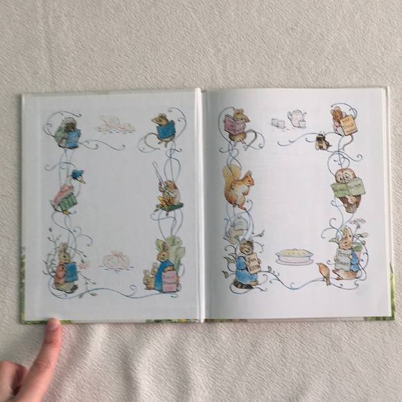 Like New “The Tale of Mrs. Tittlemouse” Hardcover Book by Beatrix Potter - Picture 3 of 14